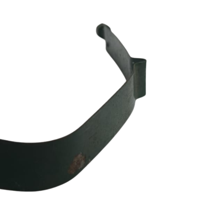 VEH11851 STRAP/FUEL TANK(LISTER6/1)--WNR