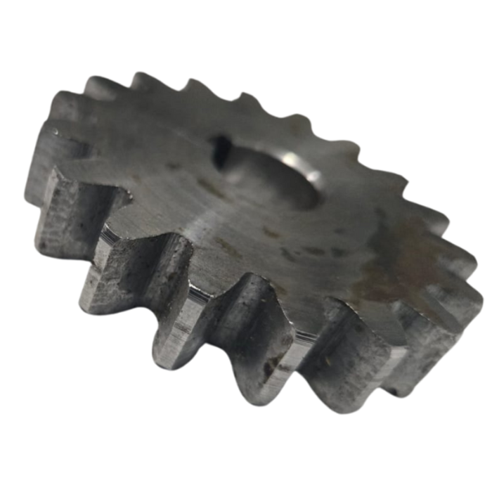 VEH12611 GEAR/CANE JUICE MILL 18TEETH SY250