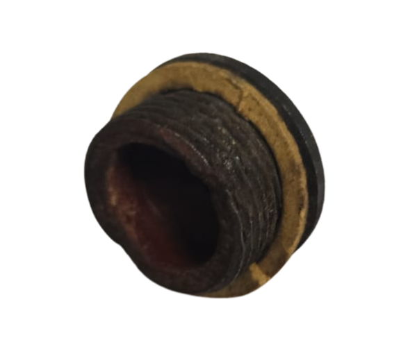 VEH13009 BOLT & NUT -OIL FEEDING 6/1