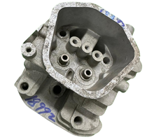 VEH18992 HEAD/CYLINDER-GE/240/270