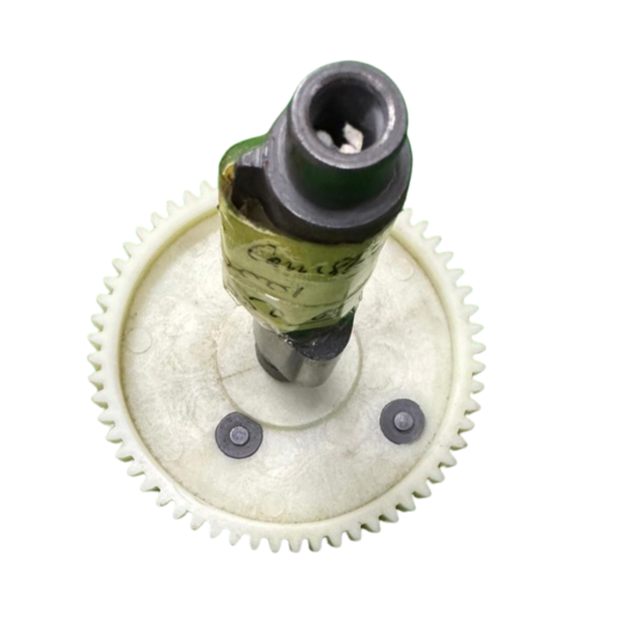 VEH22001 CAMSHAFT WITH GEAR MG620