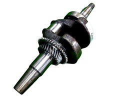 VEH18973 CRANKSHAFT MG240/MG270