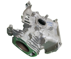 VEH21890 CRANKCASE B02 16001004
