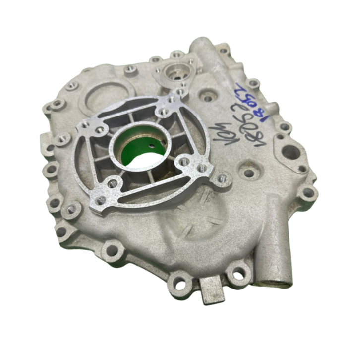 VEH18052 COVER/CRANK CASE 186 #0104
