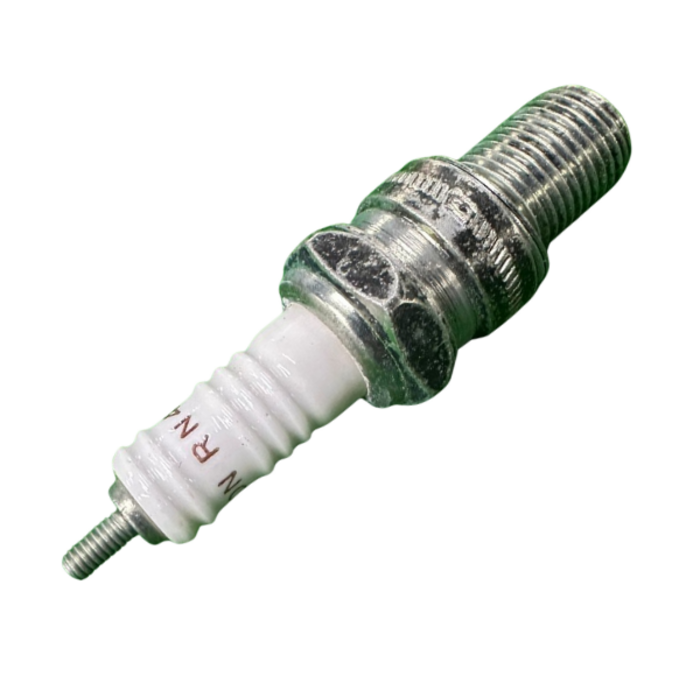VEH16107 PLUG/SPARK 104 RN4C-104 13(WNR)