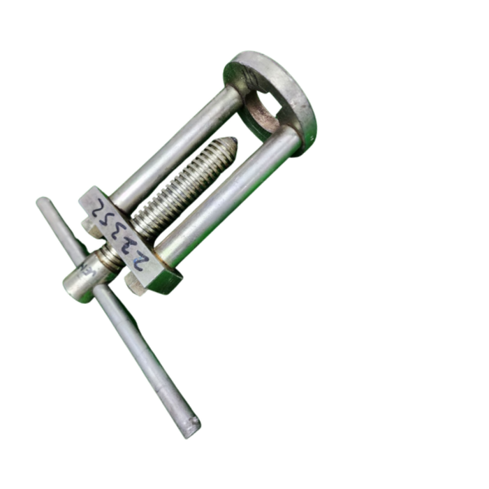 VEH22352 BEARINGS PULLER--WNR