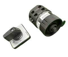 VEH21137 SWITCH/CHANGE OVER M225-61---WNR