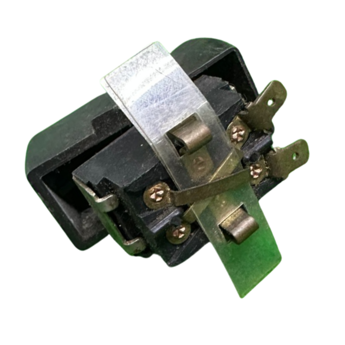 VEH12072 SWITCH B-WNR