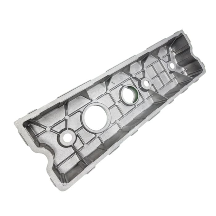 VEH19726 COVER/CYLINDER HEAD 4CYL.LOVAL