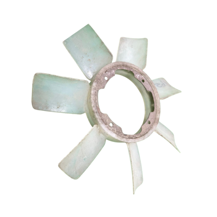 VEH16586 FAN/RADIATOR 215-2608 2106