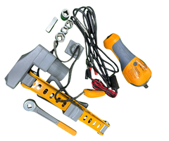 VEH17160 KIT/JACK & IMPACT WRENCH--WNR