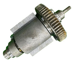 VEH24103 C180 COMPACTOR CRANKSHAFT COMPLETED WITH GEAR