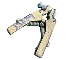 VEH15879 HOLDER/CARBON BRUSH 1 PHAS