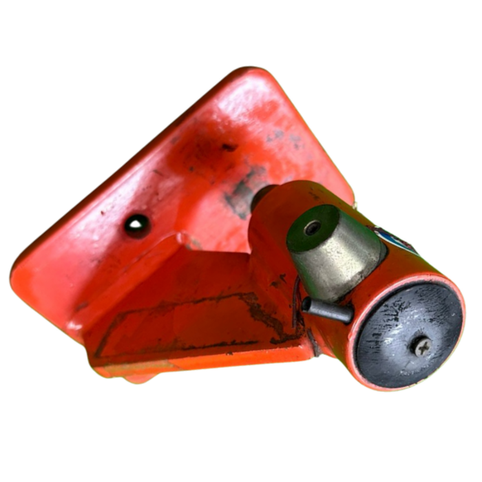 VEH16695 BREAKER/BENCH CHAIN 705-33