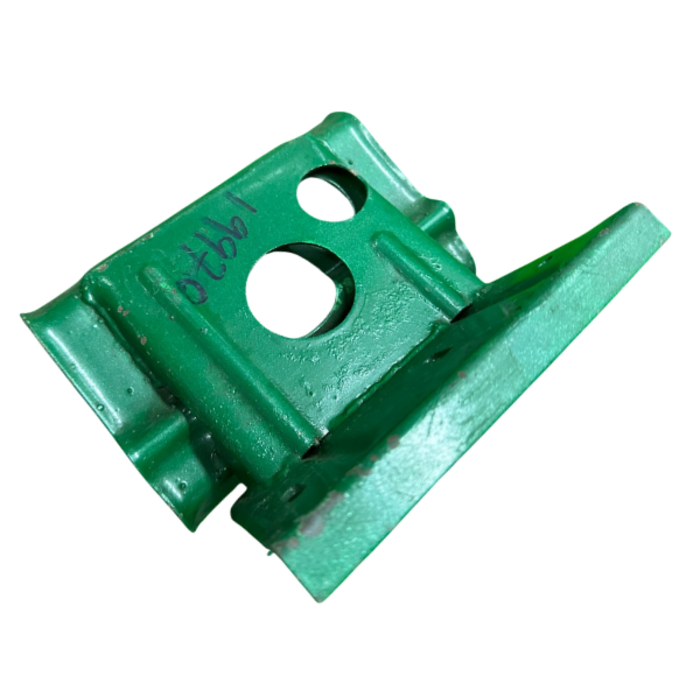 VEH19970 BRACKET/FUEL TANK--WNR