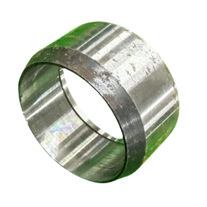 VEH21207 SLEEVE/OIL SEAL (121) MGPW---WNR