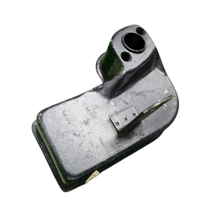 VEH15983 MUFFLER/EXH.105-114 (TECUM