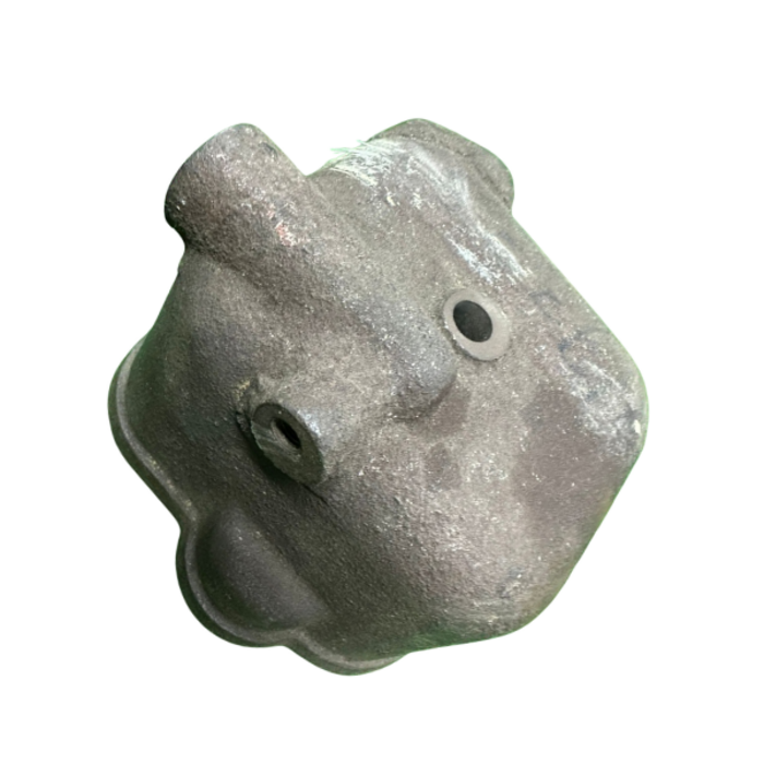 VEH17339 COVER/CYLINDER HEAD S195-0