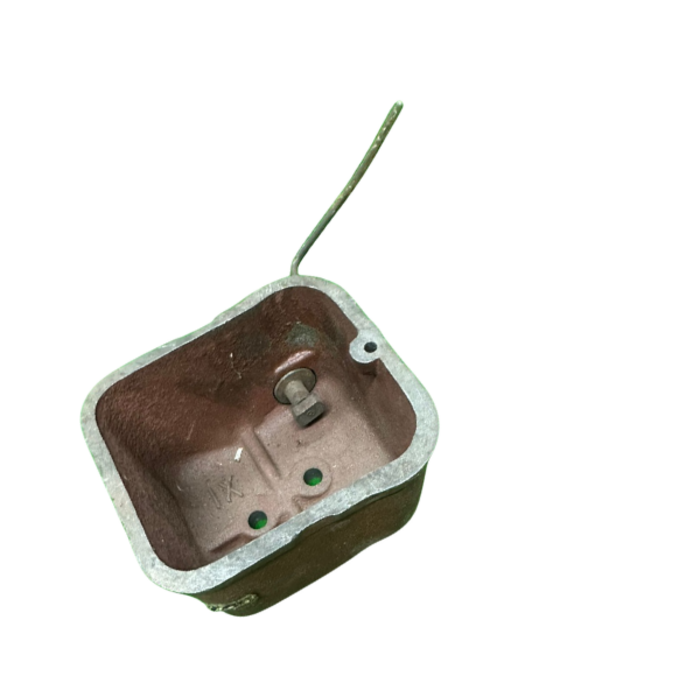 VEH22031 COVER/CYLINDER HEAD COVER zh1130