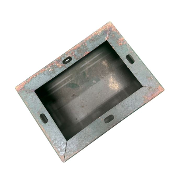 VEH12229 BOX/CONNECTION #6--WNR