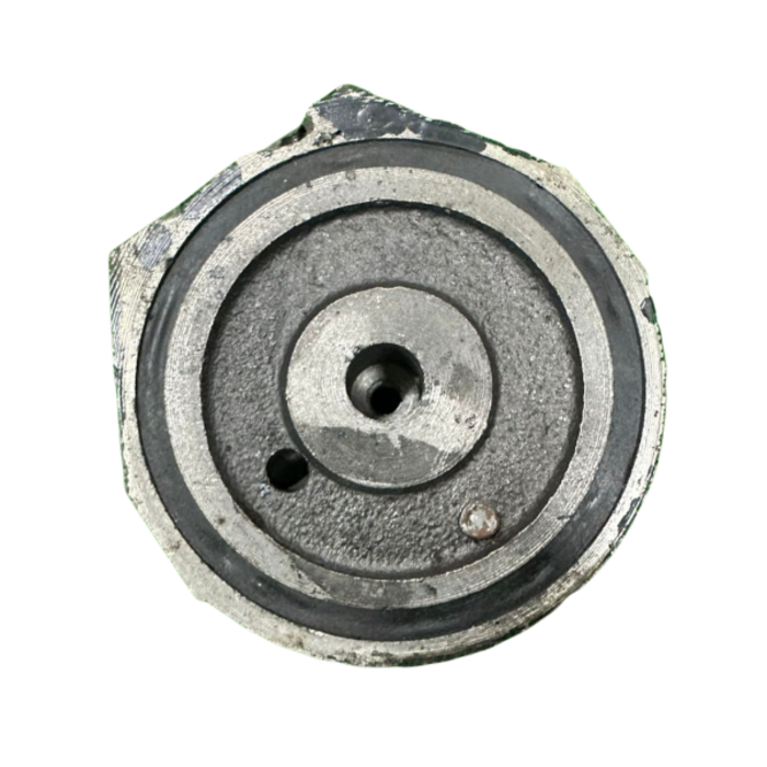 VEH18049 COVER/FUEL FILTER BODY 7.5--WNR