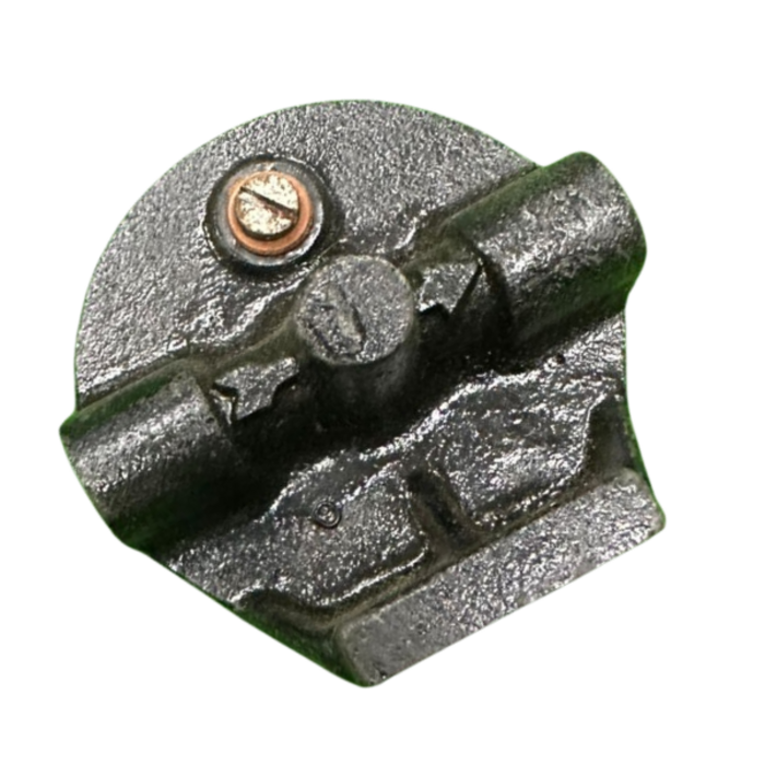 VEH18049 COVER/FUEL FILTER BODY 7.5--WNR