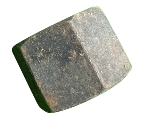 VEH21522 NUT/CYLINDER HEAD 295-0101