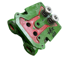 VEH21814 HEAD/CYLINDER COMPLETE 8HP A/C #1052