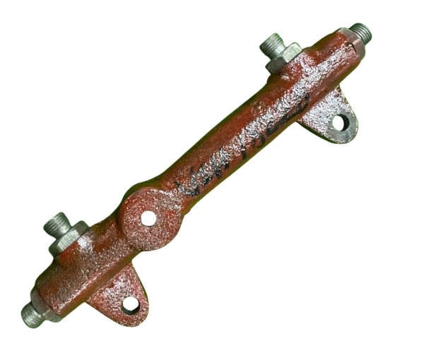 VEH18228 PIPE/OIL DISTRIBUTION #574