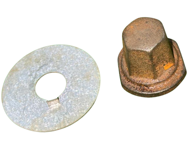 VEH22805 PROPELLOR NUT FOR 20HP