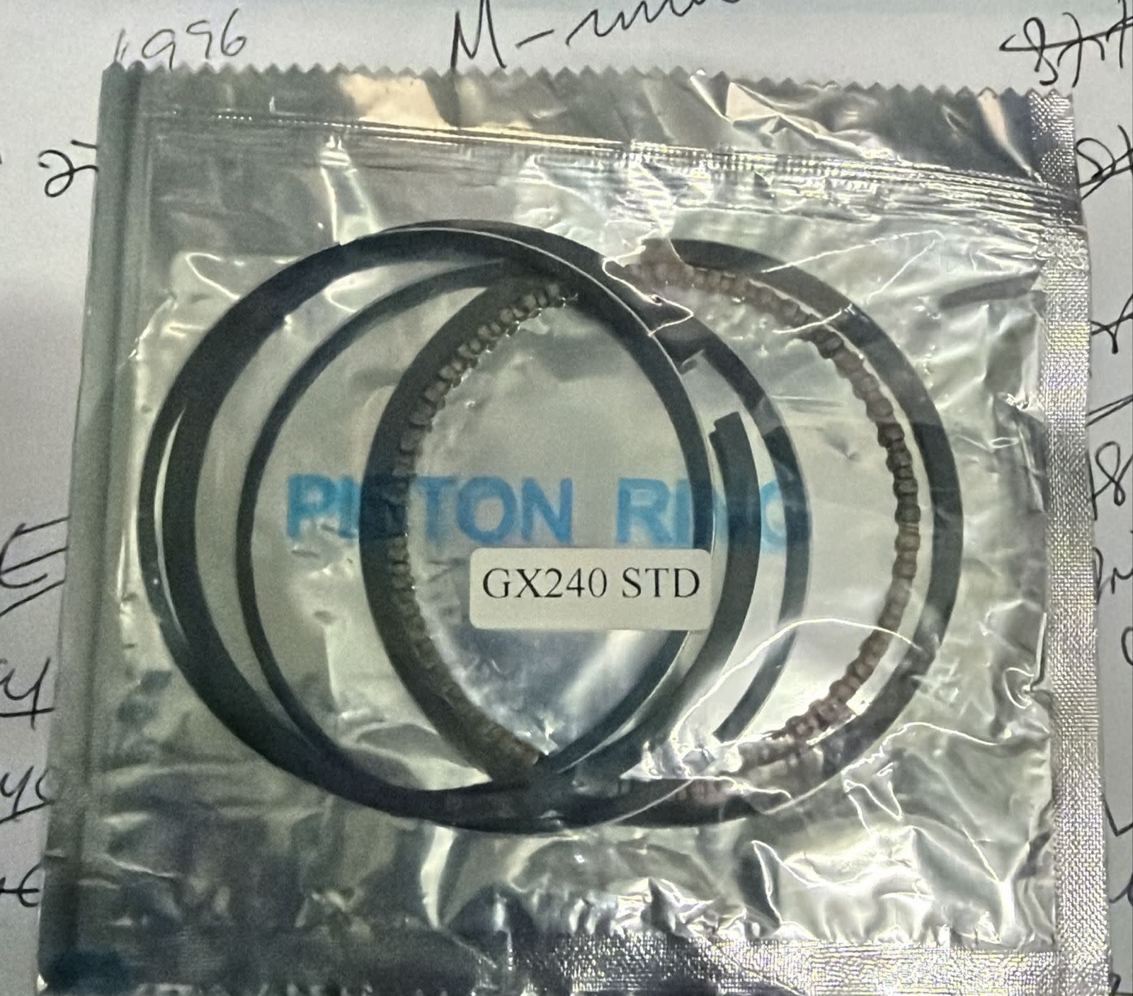 VEH18977 PISTON RINGS SET/ GE240 STD 8HP THICK RINGS