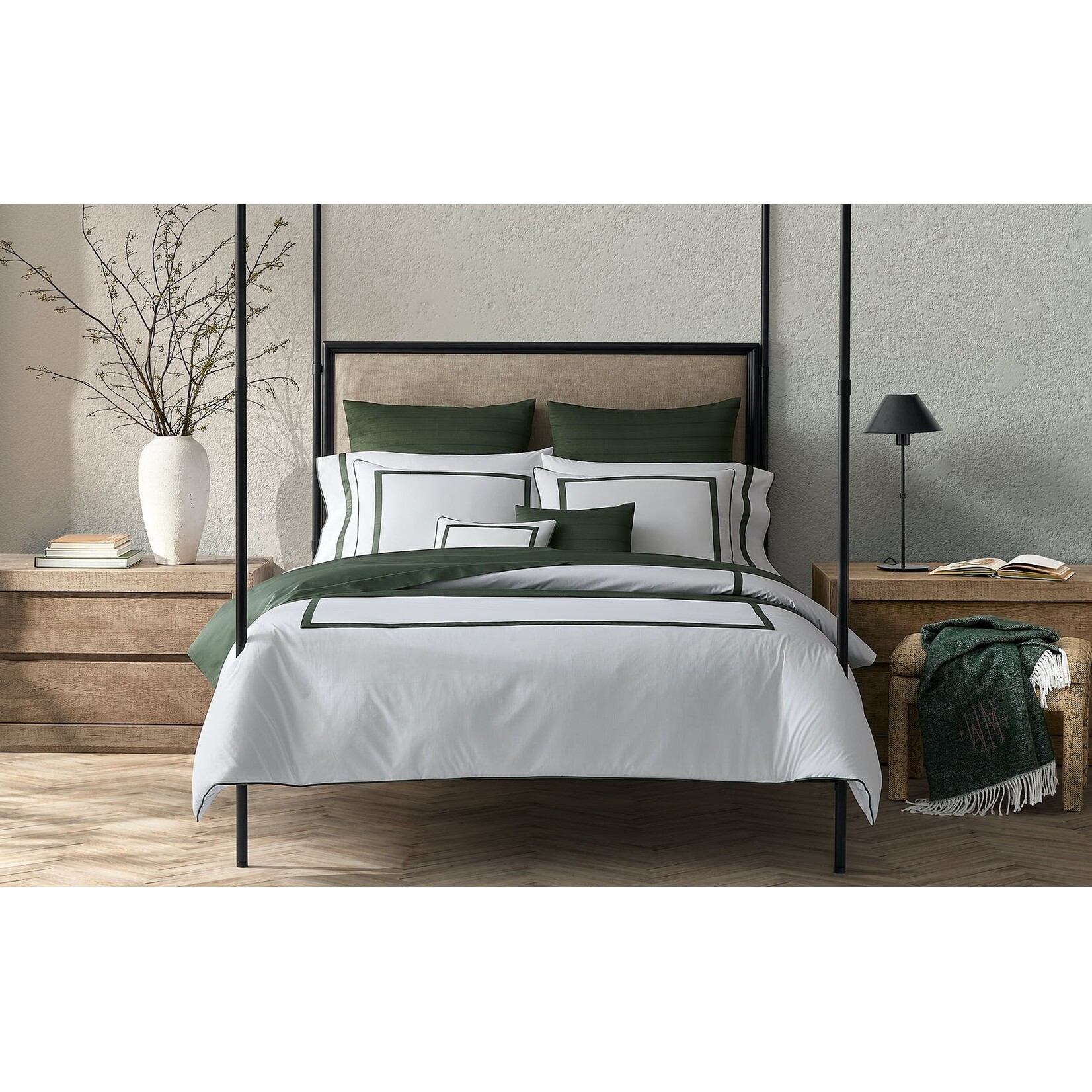 Matouk Matouk Louise King Flat Sheet Celadon