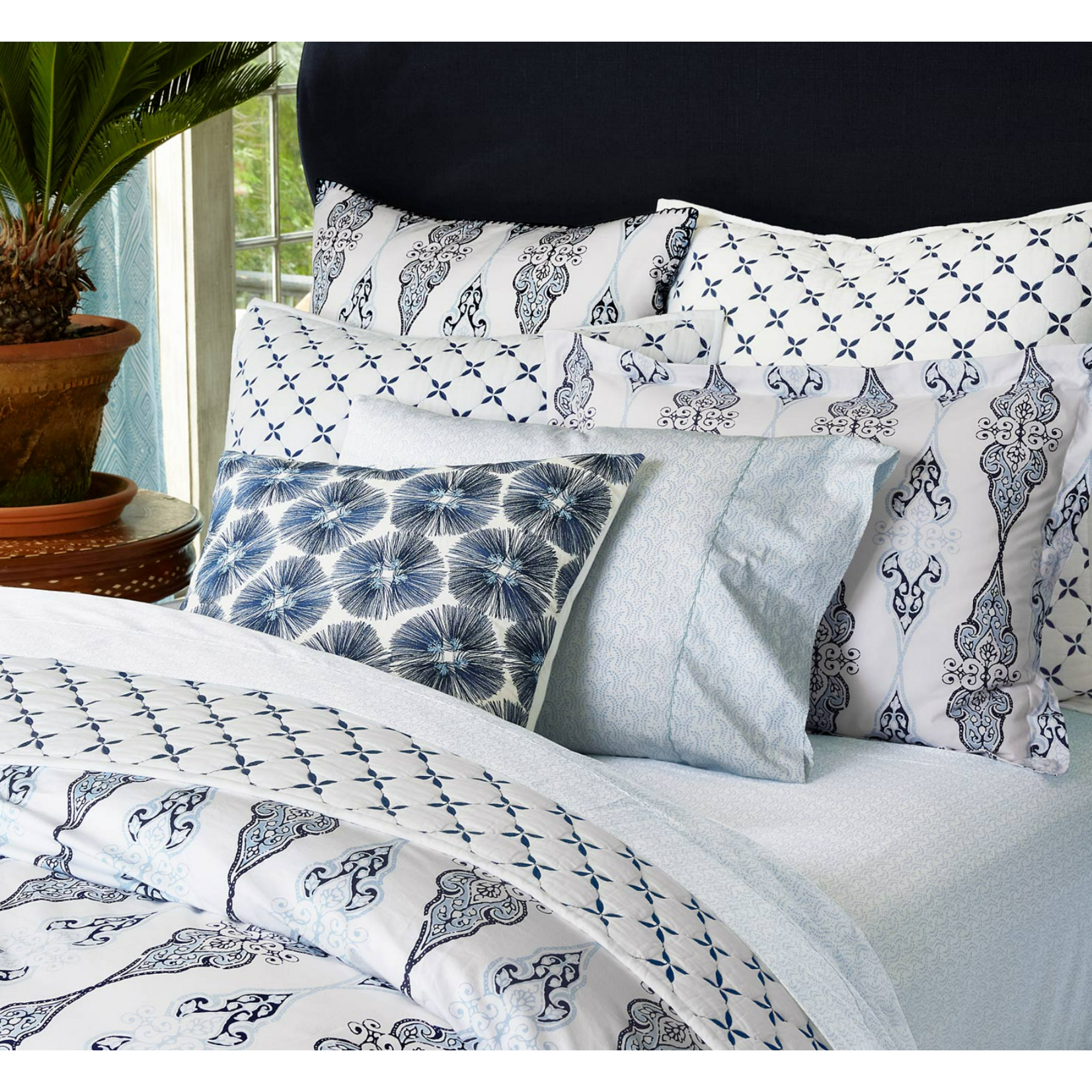 John Robshaw John Robshaw Layla Indigo Standard Sham