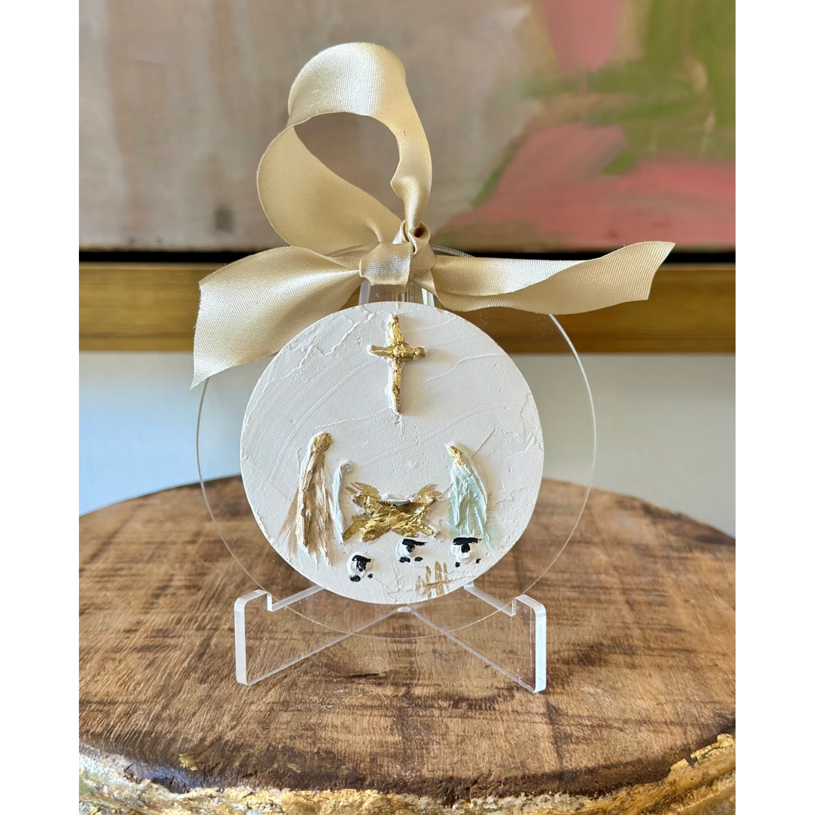 Nativity Round Intaglio Ornament