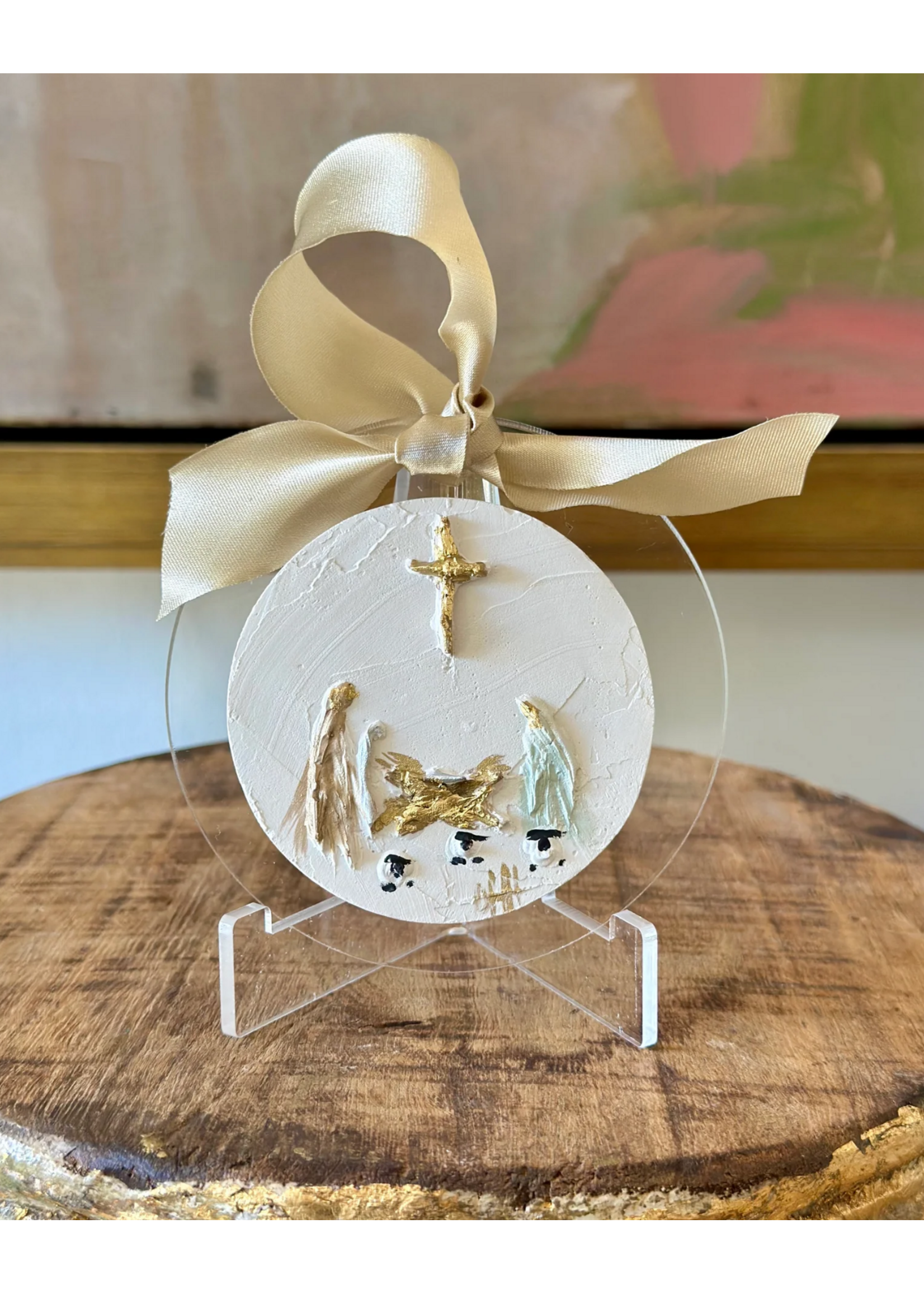 Nativity Round Intaglio Ornament