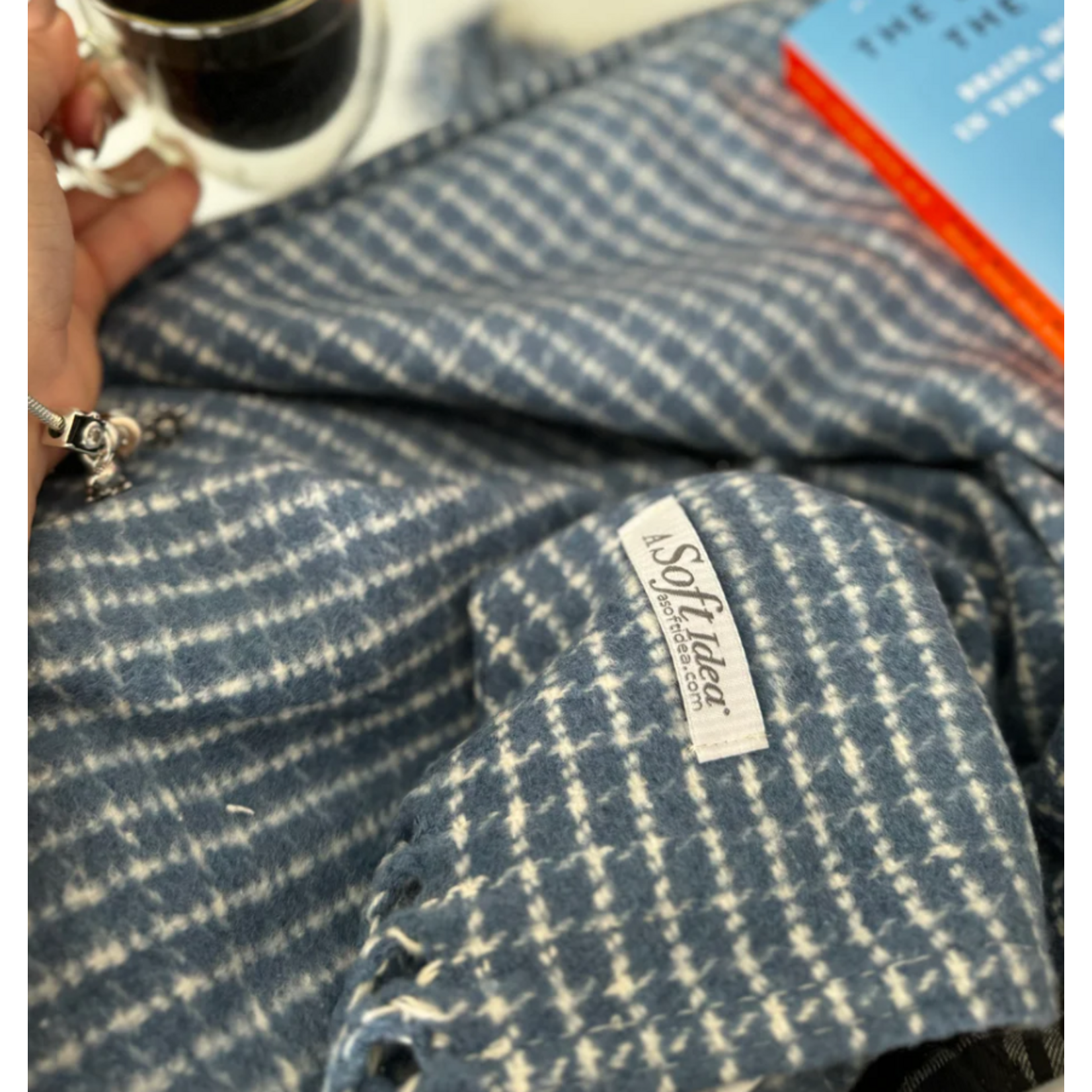 Small Check Pattern Throw Cream/Denim