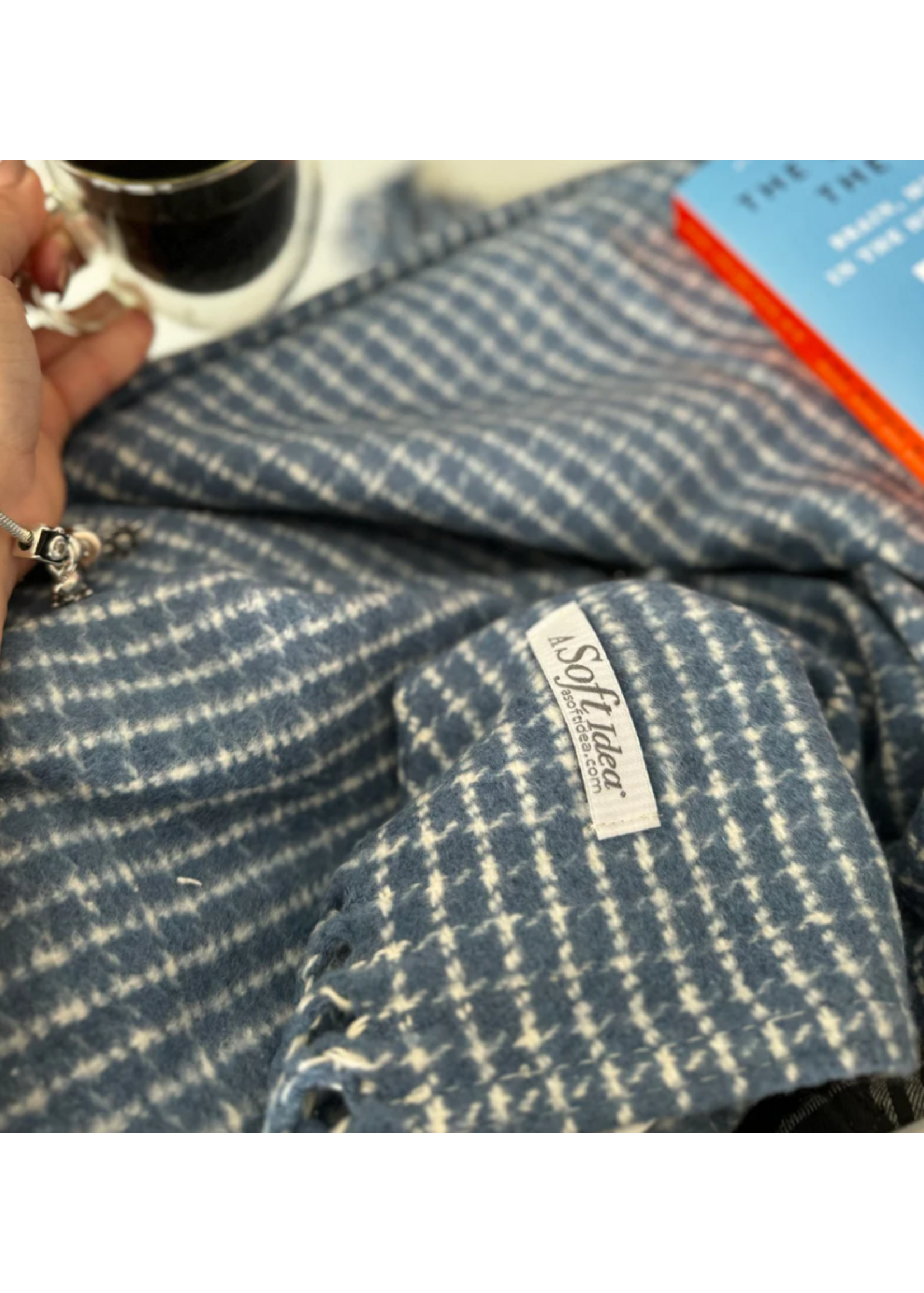 Small Check Pattern Throw