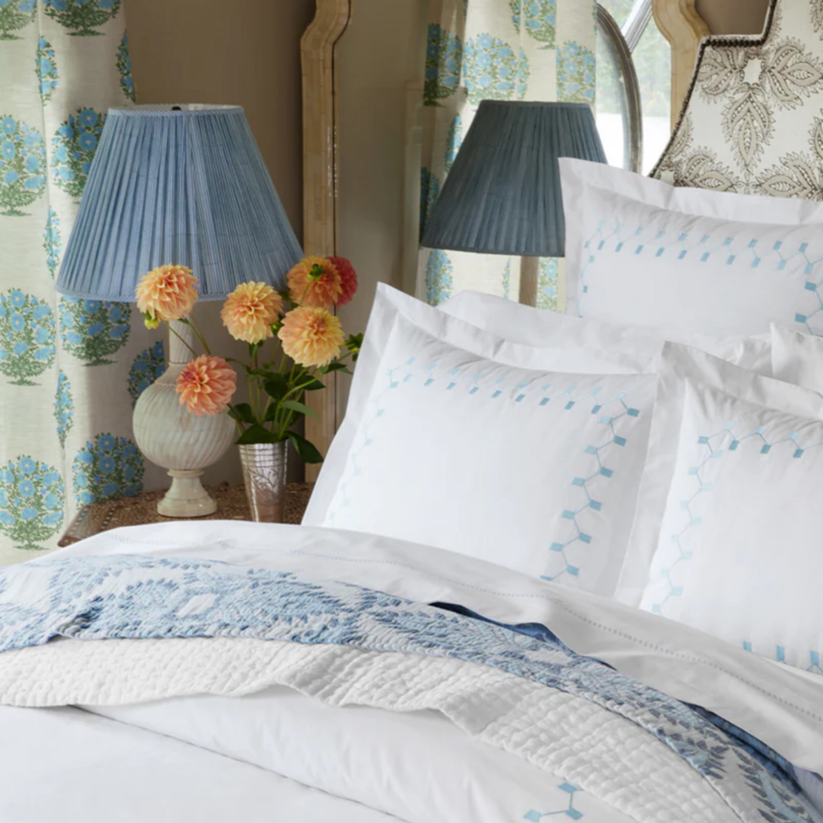 John Robshaw John Robshaw Dasati Lapis Blanket Full/Queen