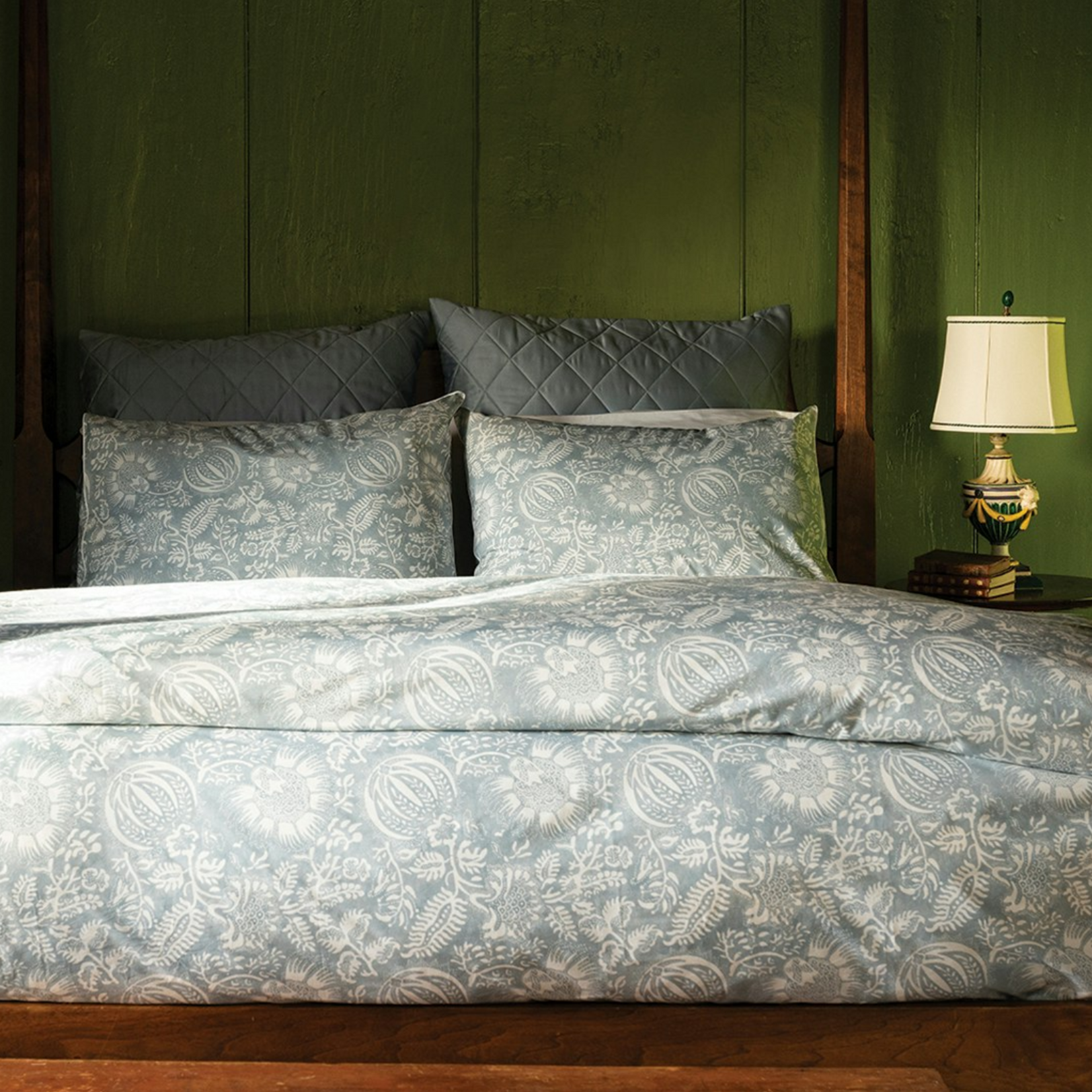 Matouk Matouk Granada Duvet Cover Full/Queen Hazy Blue