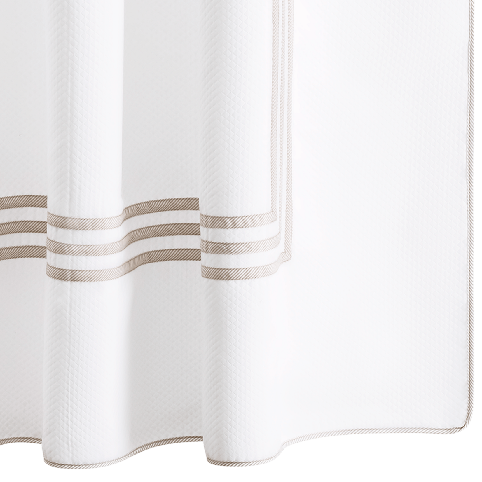 Matouk Matouk Newport Shower Curtain in Cotton - 72x72