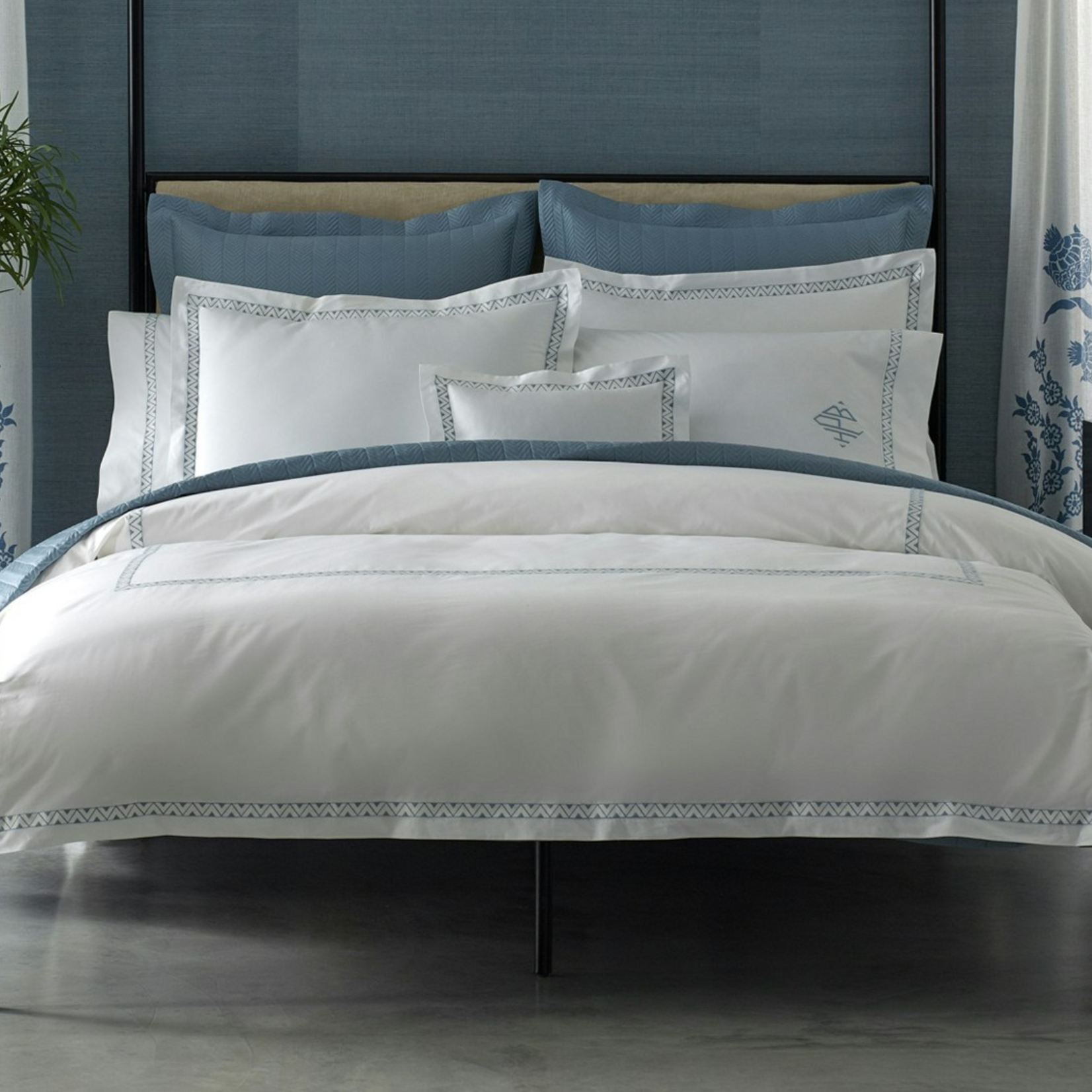 Matouk Matouk  Prado King Pillowcase Pair Hazy Blue