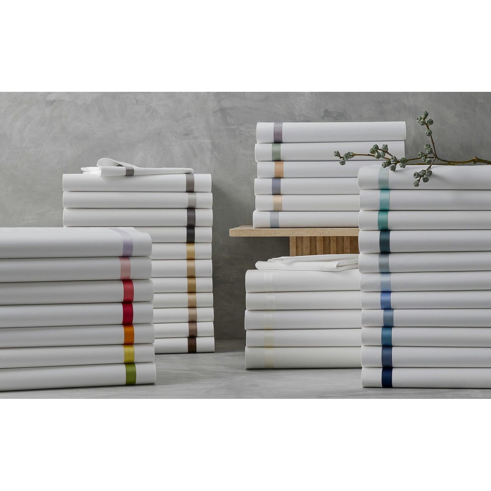 Matouk Matouk Lowell King Flat Sheet Hazy Blue