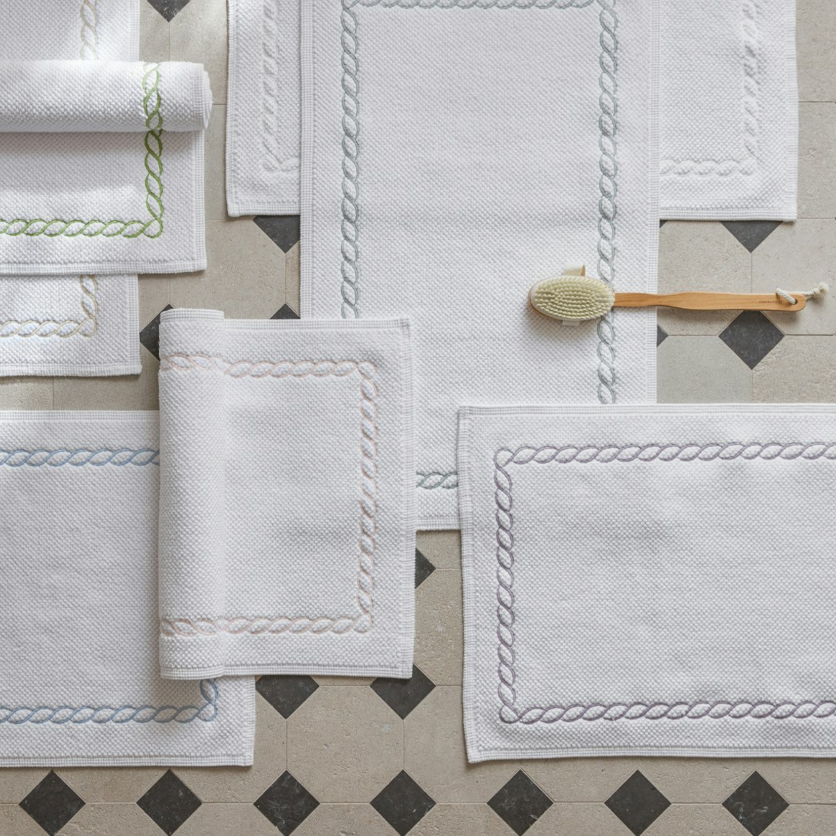 Matouk Matouk Classic Chain Rug