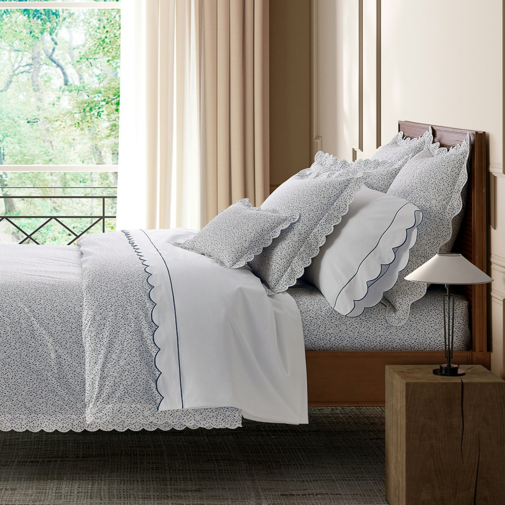 Matouk Matouk Butterfield Standard Pillowcase Pair Pink