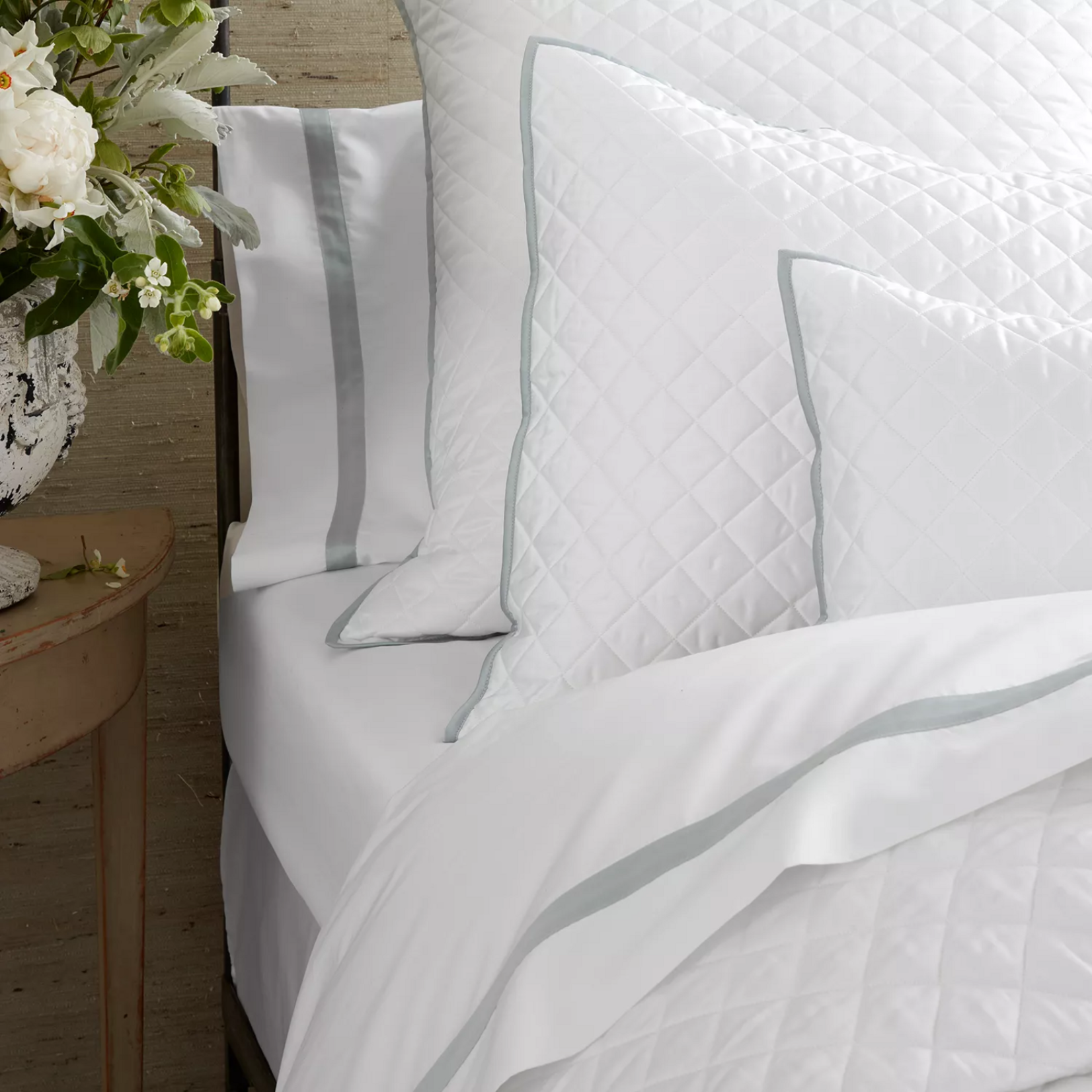 Matouk Matouk Hughes Quilt Full/Queen Pool - Discontinued