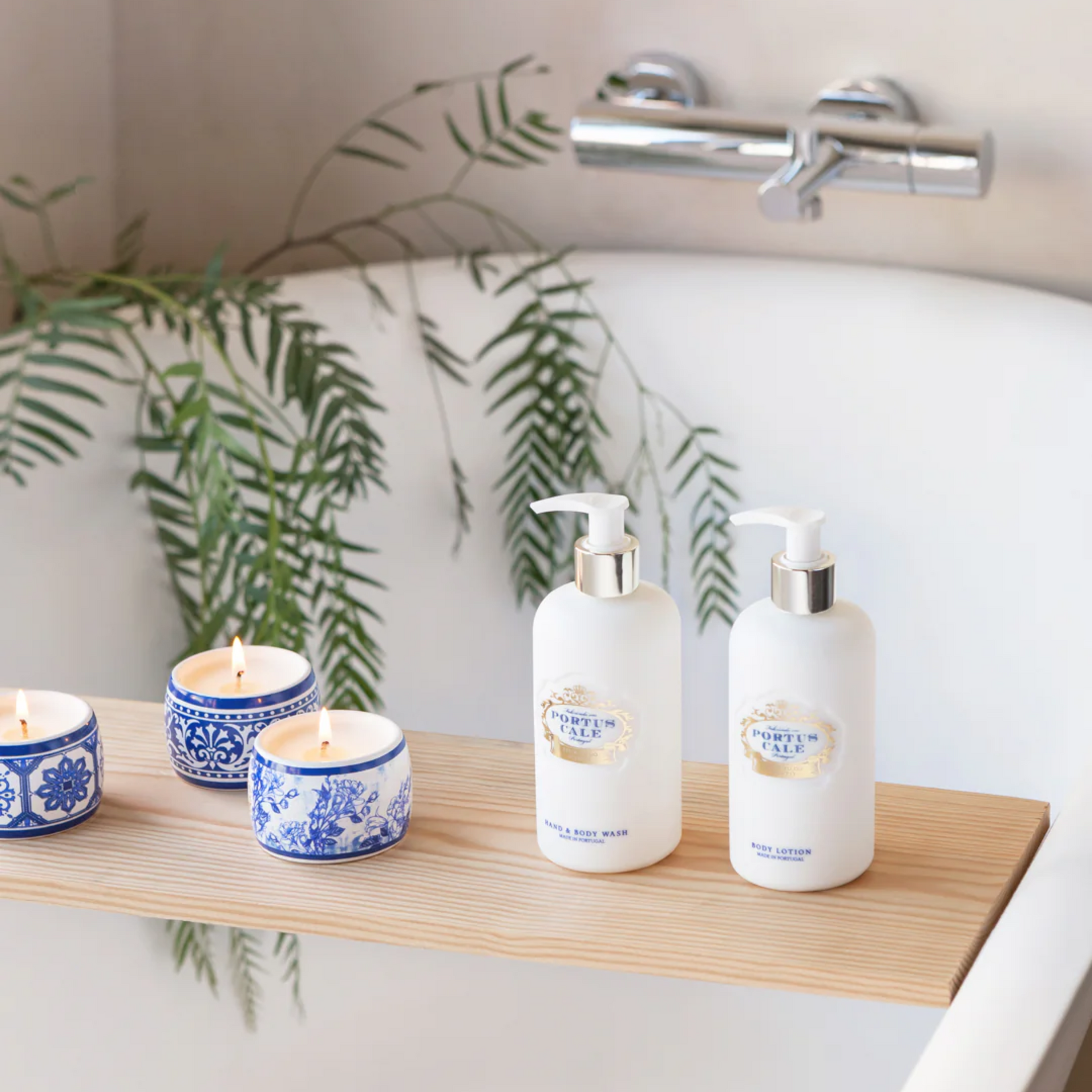 Portus Cale Portus Cale Gold & Blue Body Lotion