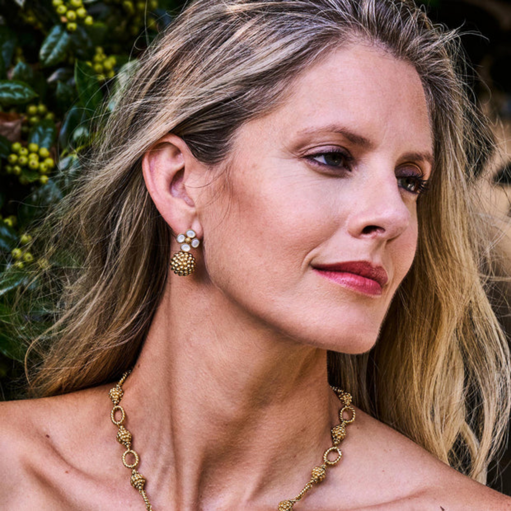 Capucine de Wulf Berry Clover Drop Earrings MOP