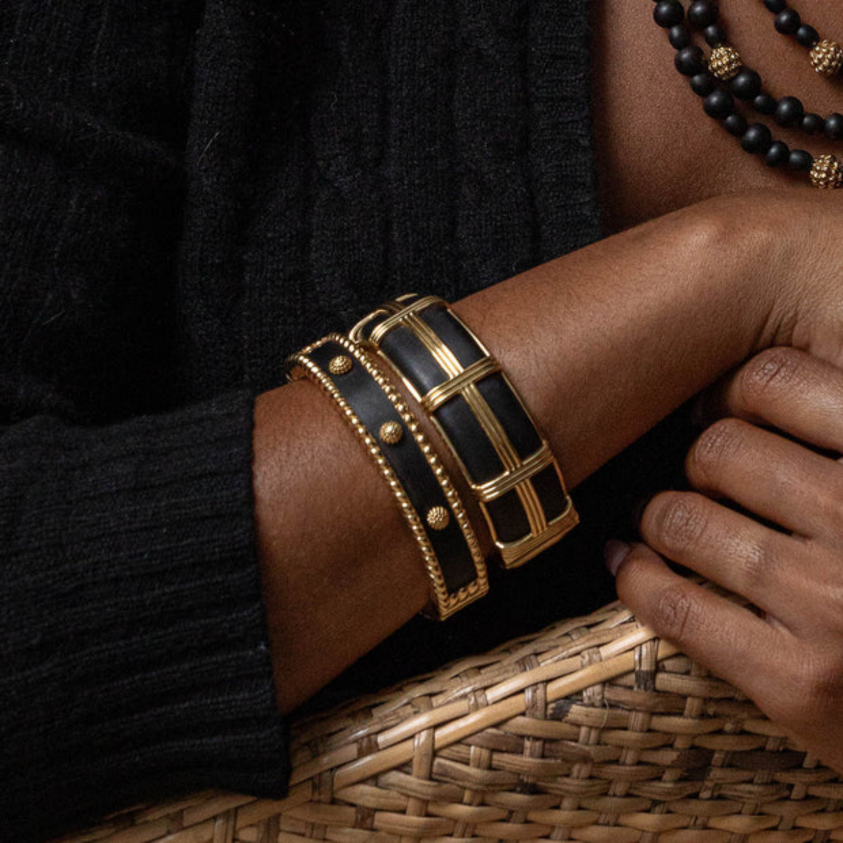 Capucine de Wulf Gaia Hinged Bangle Ebony S/M