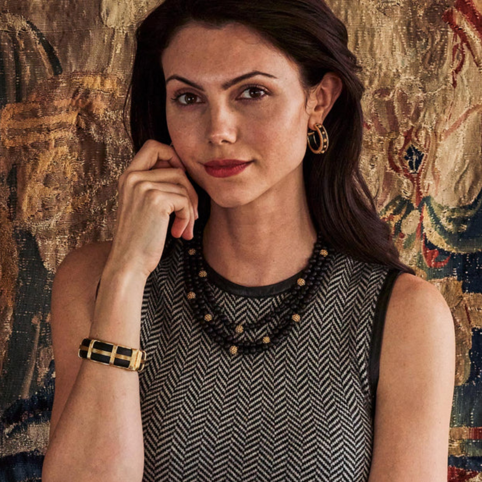 Capucine de Wulf Gaia Hinged Bangle Ebony S/M