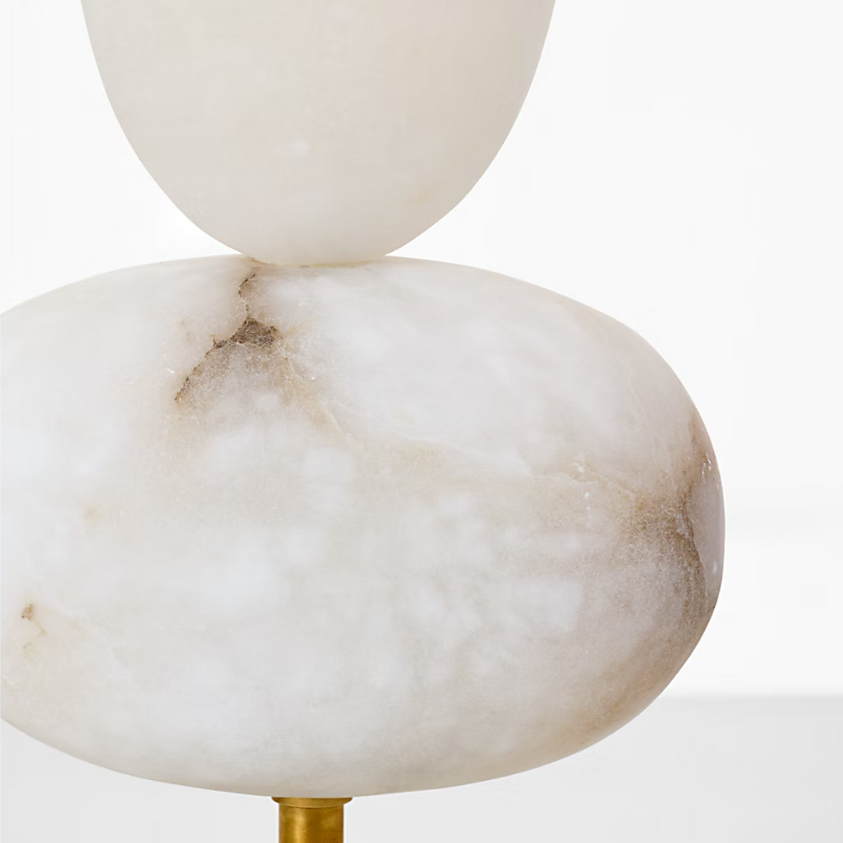 Visual Comfort Dani Medium Table Lamp